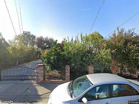 27Th, SACRAMENTO, CA 95822