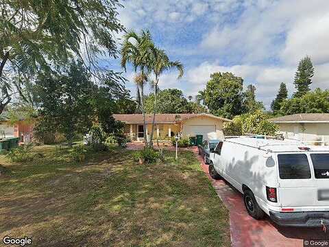 20Th, NAPLES, FL 34116