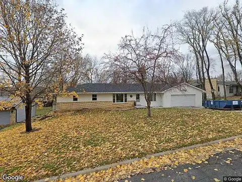 Oakwood, BURNSVILLE, MN 55306