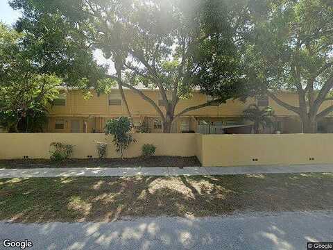 10Th, FORT PIERCE, FL 34950