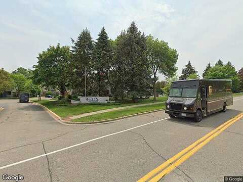 Summit Shores, BURNSVILLE, MN 55306