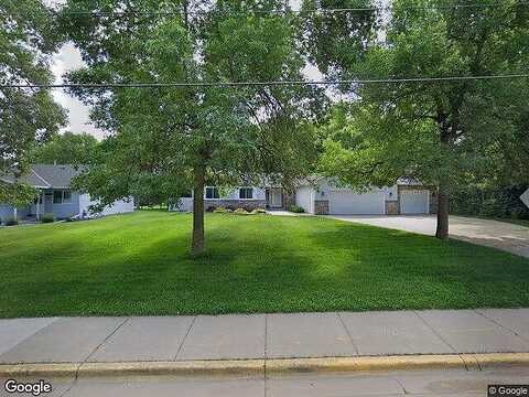 Bay, FOREST LAKE, MN 55025