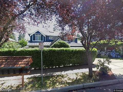 70Th, KIRKLAND, WA 98033