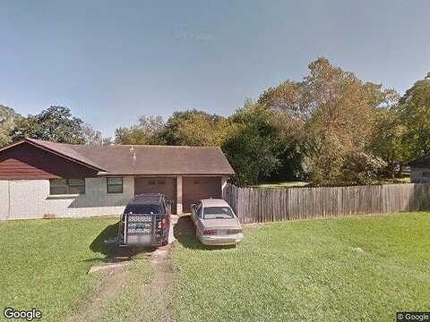 Ivy, FREEPORT, TX 77541