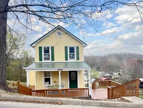 3Rd, WAYNESBORO, VA 22980