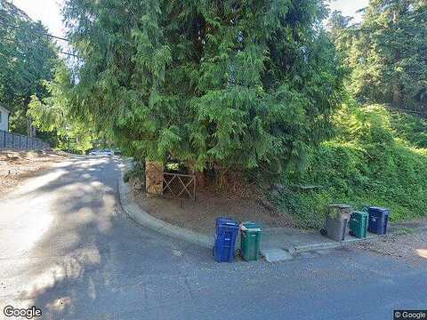 103Rd, KIRKLAND, WA 98033