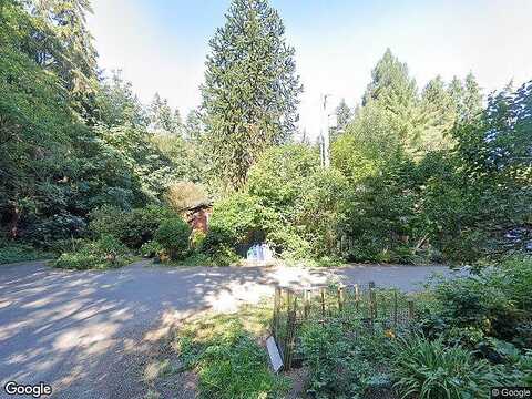 112Th, KIRKLAND, WA 98033