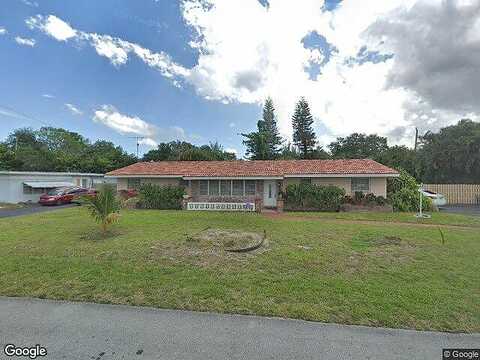15Th, PEMBROKE PINES, FL 33023