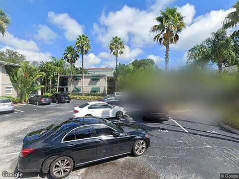 Platt, TAMPA, FL 33609