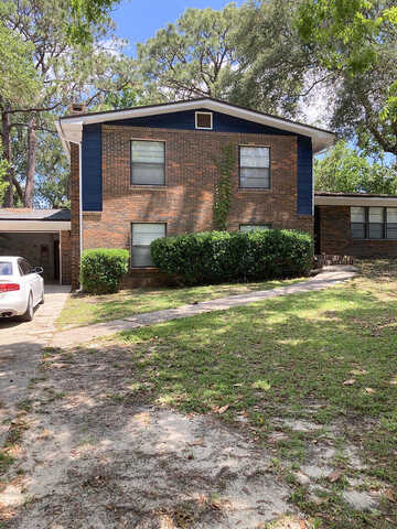 Poplar, SHALIMAR, FL 32579