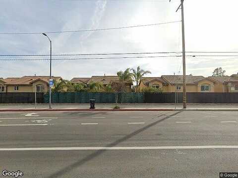 Roxford, SYLMAR, CA 91342