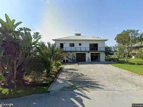 Dolphin, MOORE HAVEN, FL 33471