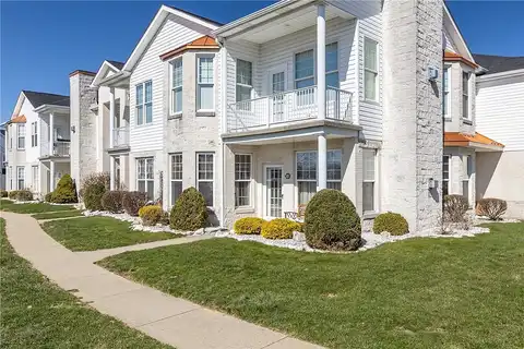 Adams Pointe, MARS, PA 16046