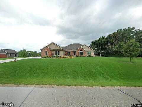 Twin Pines, HARTLAND, WI 53029