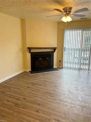 Cape Dorey, HAMPTON, VA 23666