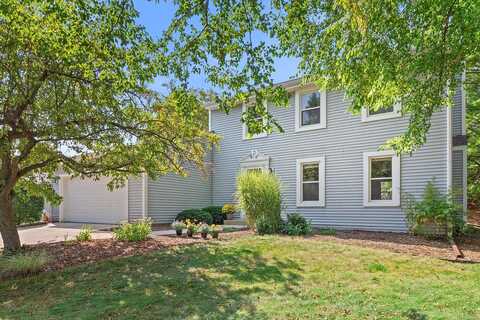 Minaka, WAUKESHA, WI 53188