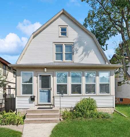 Chicago, MINNEAPOLIS, MN 55407