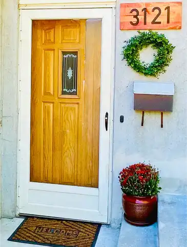 Golden Valley, MINNEAPOLIS, MN 55422