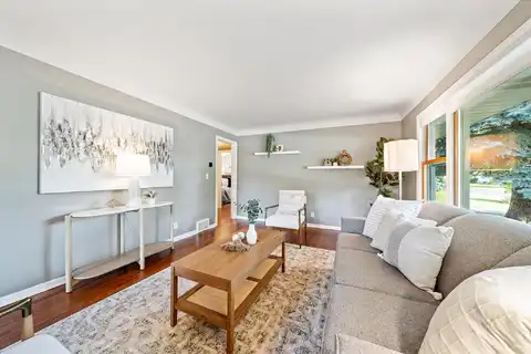 Wilson, MINNEAPOLIS, MN 55418