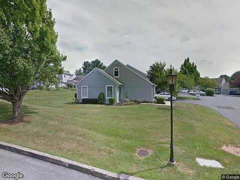 Crescent, HERSHEY, PA 17033