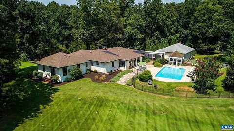 Garth Oaks, CHARLOTTESVILLE, VA 22901