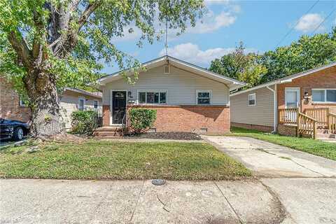 Kelly, HAMPTON, VA 23663