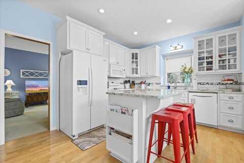 88Th, MAPLE GROVE, MN 55369
