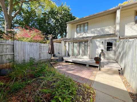 Highland, NORTHFIELD, MN 55057