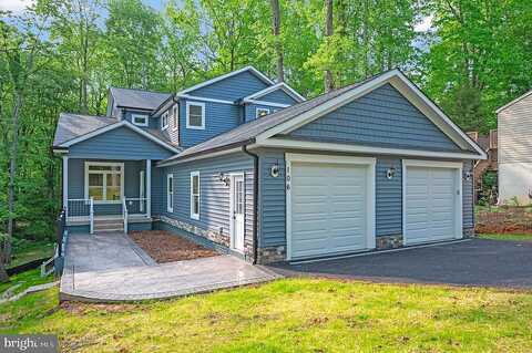 Crystal, LOCUST GROVE, VA 22508