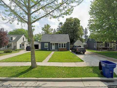 7Th, GRAFTON, WI 53024
