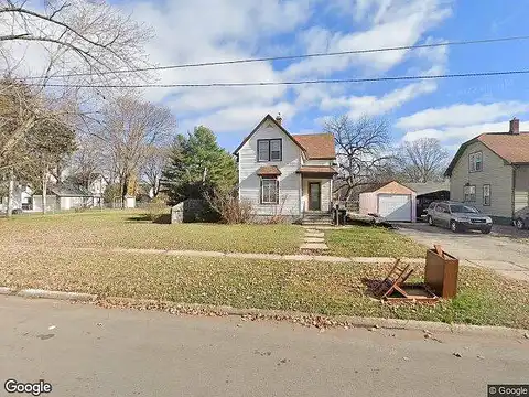 Oak, BELOIT, WI 53511