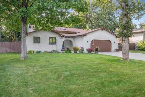 Knollwood, SAINT PAUL, MN 55112