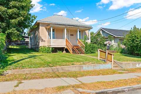 Methow, WENATCHEE, WA 98801