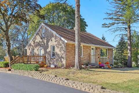 Cold Spring, MILWAUKEE, WI 53220