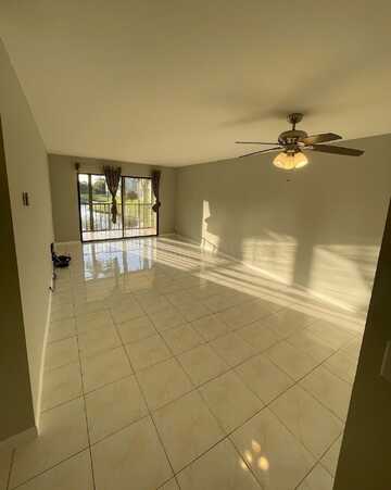 Morningstar Cir, Delray Beach, FL 33484