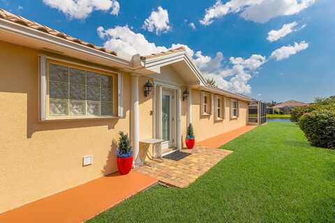 Avellino, SARASOTA, FL 34238