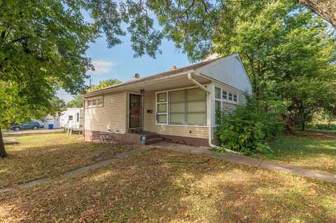 Desnoyer, SAINT PAUL, MN 55104