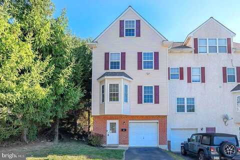Righter, CONSHOHOCKEN, PA 19428