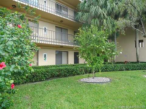 Lucerne Lakes Blvd W, Greenacres, FL 33467
