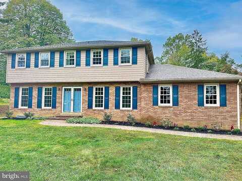 Churchill, BERWYN, PA 19312