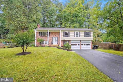 Kelly, WOODBRIDGE, VA 22193