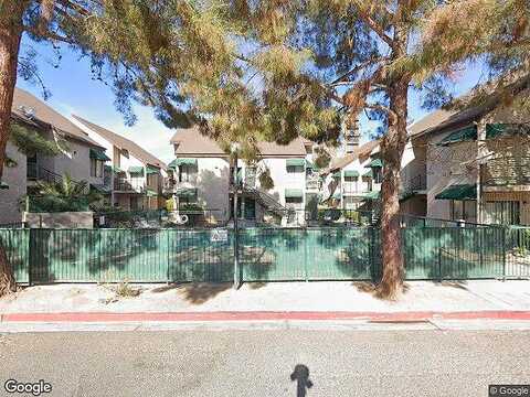 Elm Dr, Las Vegas, NV 89169