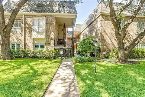 Harlanwood Dr, Fort Worth, TX 76109
