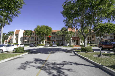 Trevi Ct, Lake Worth, FL 33467