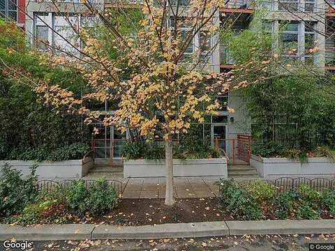 9Th, SEATTLE, WA 98109