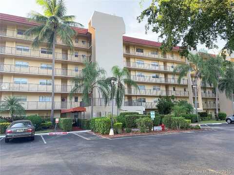 Via Poinciana, Lake Worth, FL 33467