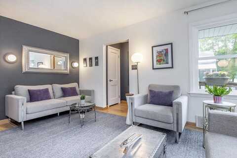 Adams, MILWAUKEE, WI 53207