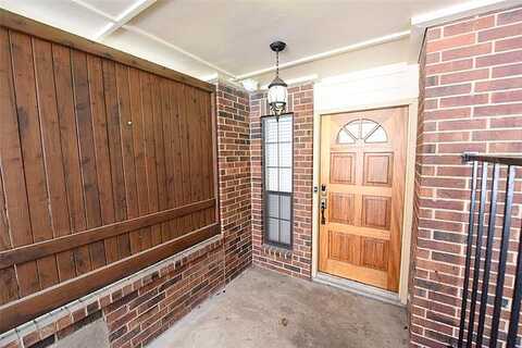 Cole Ave, Dallas, TX 75204
