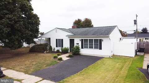 Palm, LEVITTOWN, PA 19054