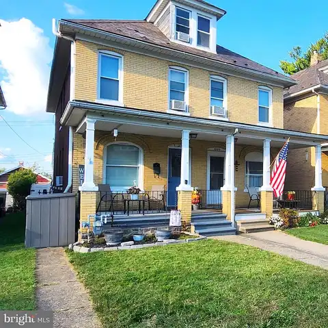 Fairview, EASTON, PA 18042